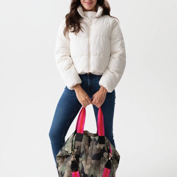 EZRA TRAVEL TOTE: Magenta - Image 6