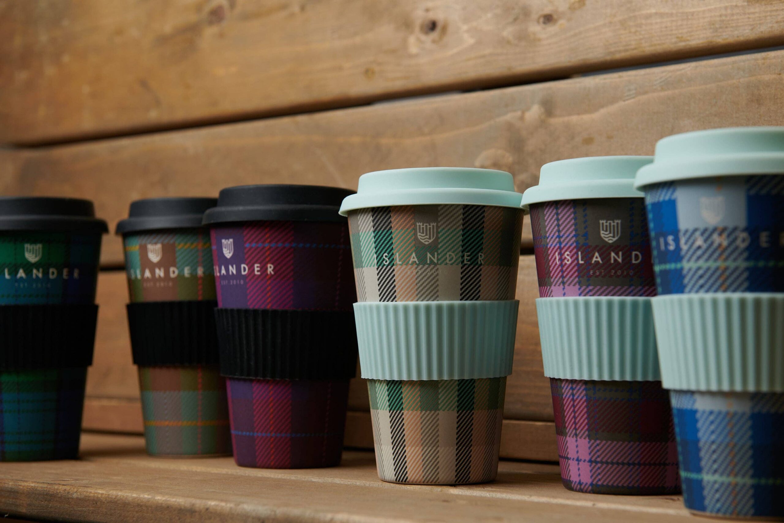 Islander Bamboo Coffee Cup: Blue Tartan - Image 3