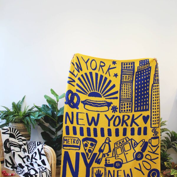 Calhoun & Co. - New York Knit Blanket - Image 3