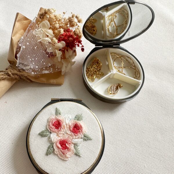 Quince Fables - Floral Embroidered Round Jewelry Box With Mirror
Success - Image 4