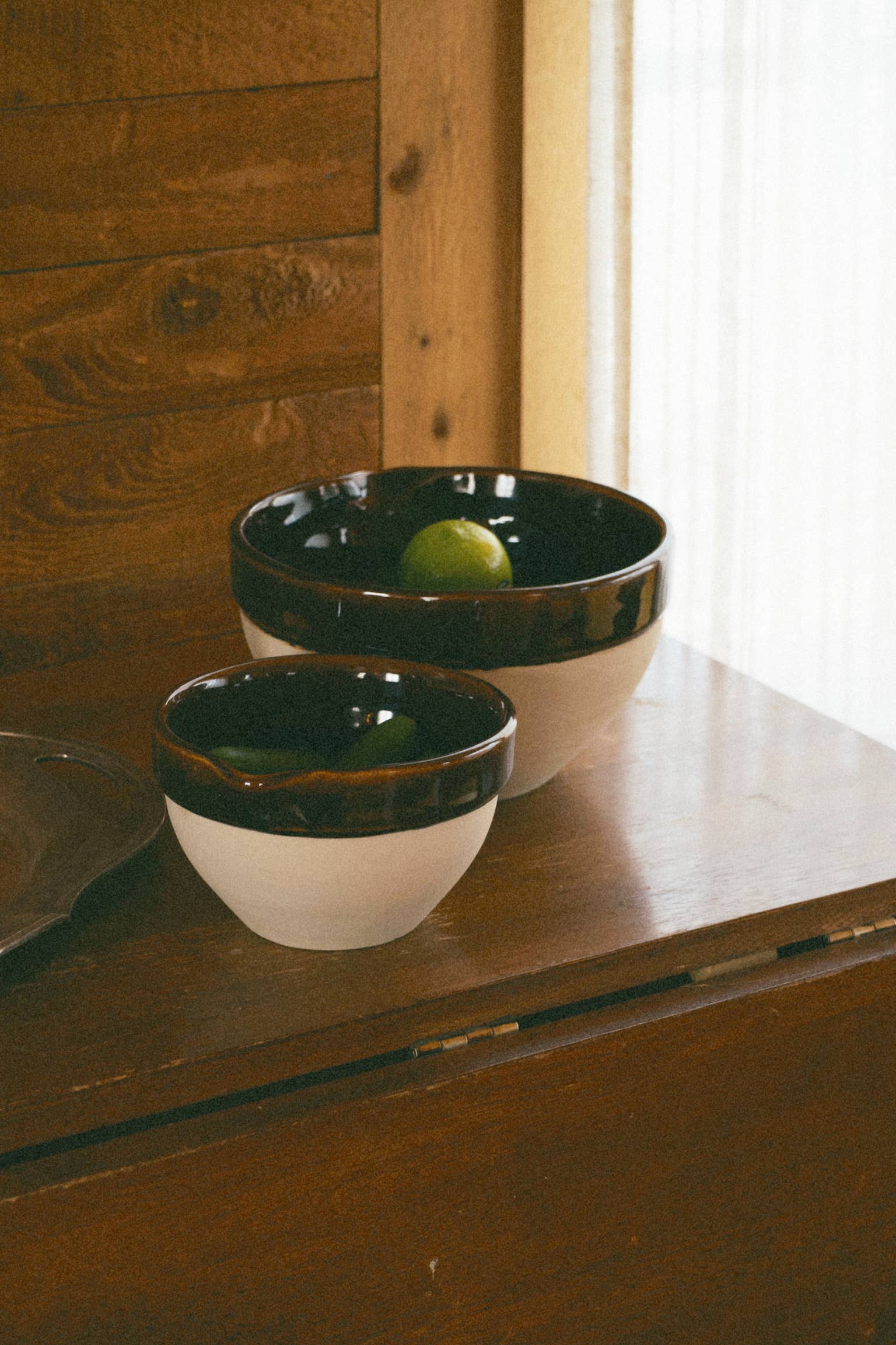 Galley and Fen - Heritage Stoneware Large Bowl - Image 13