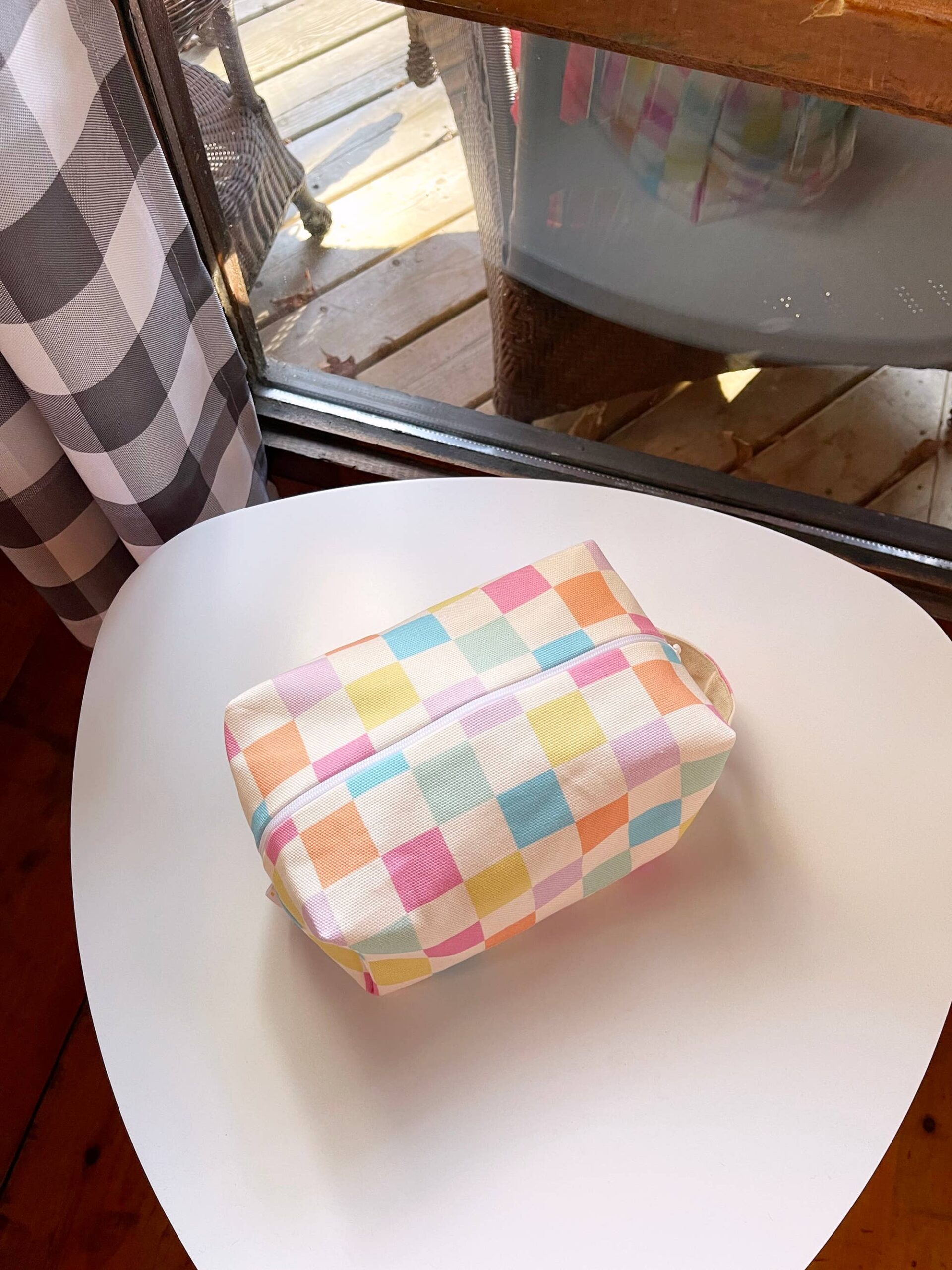 Freon Collective - Makeup Bag - Pastel Grid - Image 2