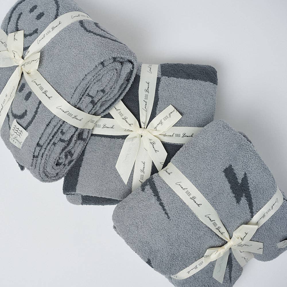 Smiley Luxe Home Blanket: New Neon Citron/Blue - Image 16