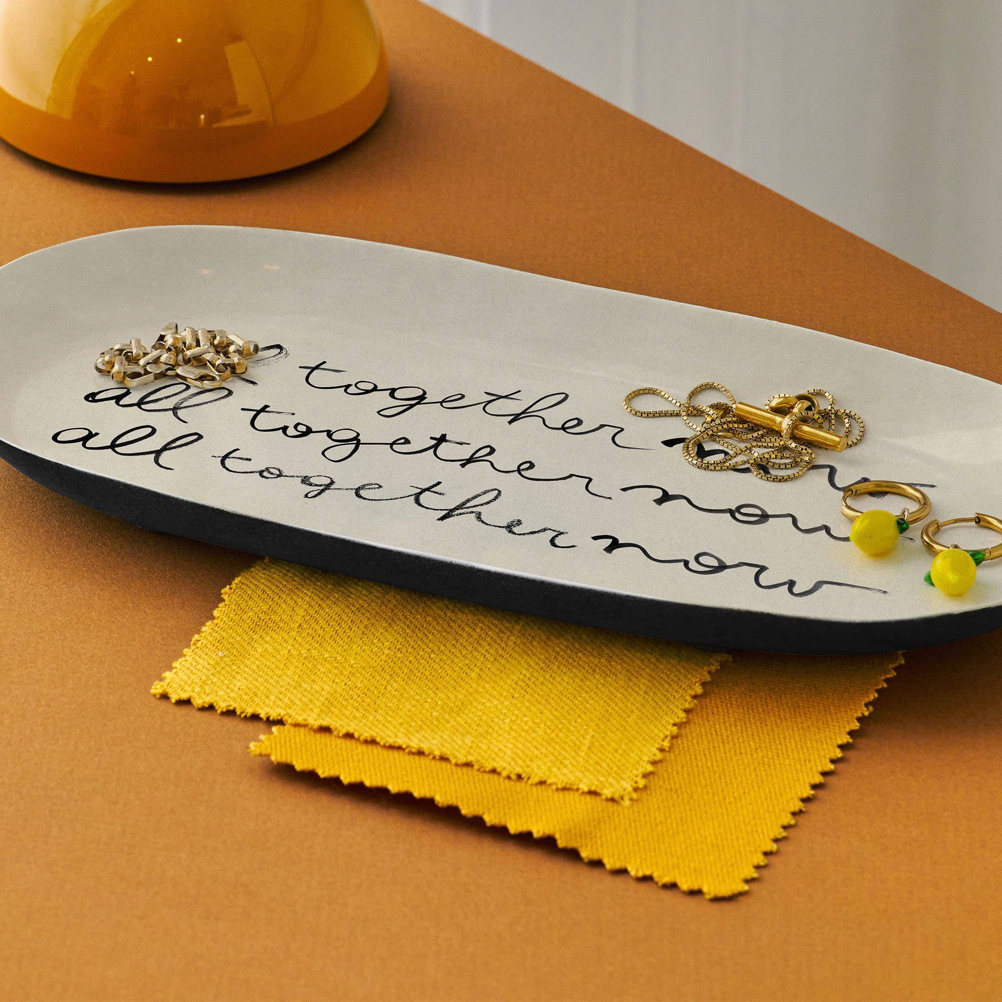 Roomytown Inc - Enamel Printed Tray - All Together Now - Image 3