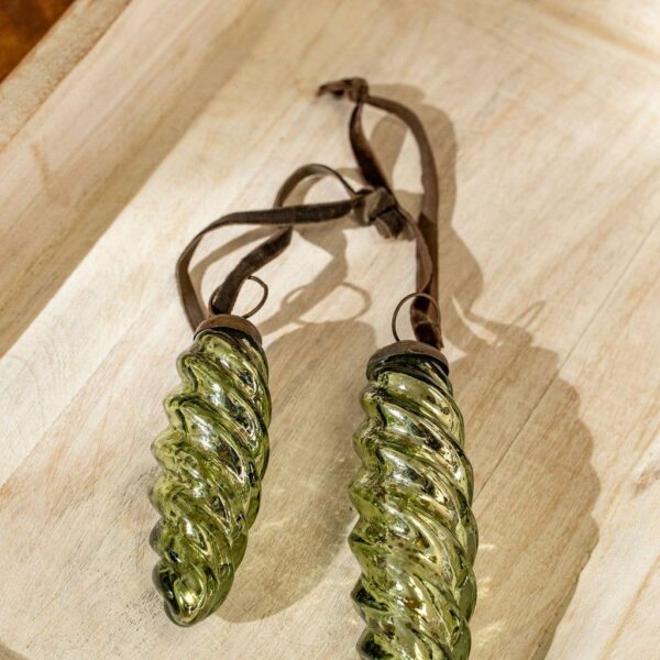 Icicle Ornament S, Jade - Image 2
