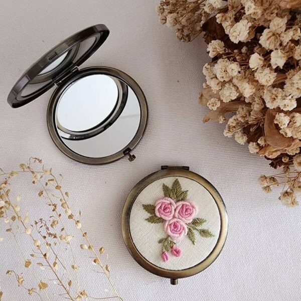Quince Fables - Floral Embroidered Compact Mirror, Collection Sophia - Image 5