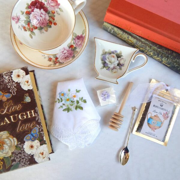 Embroidered Napkins Floral Lace - Image 4