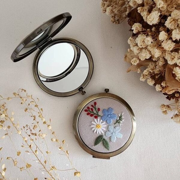 Quince Fables - Floral Embroidered Compact Mirror, Collection Sophia - Image 2
