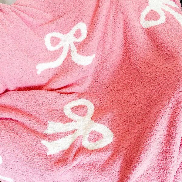 Pink and White Bow Luxury Blanket - Image 2