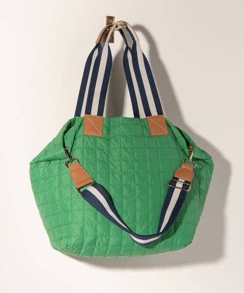 EZRA TRAVEL TOTE: Magenta - Image 13
