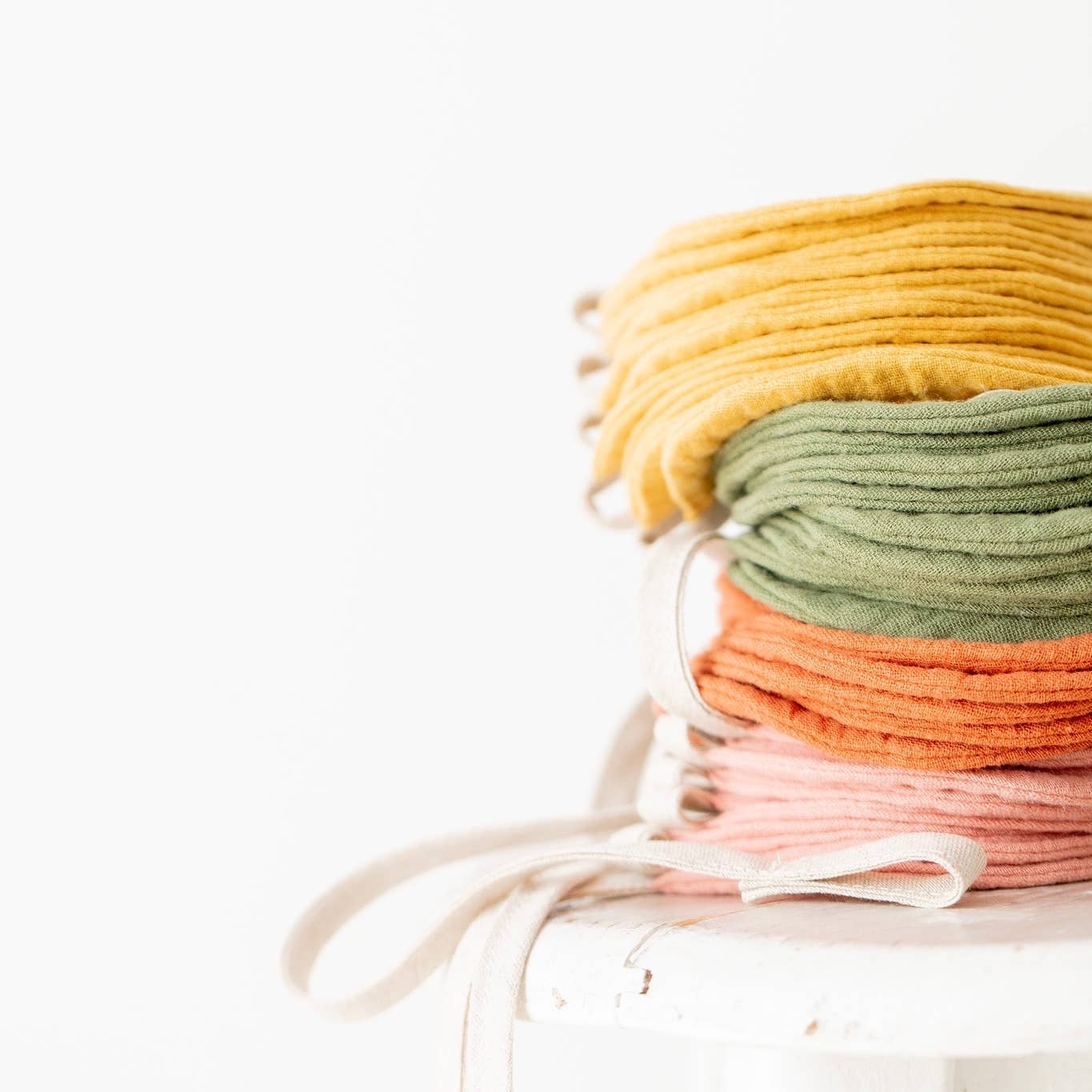 Monocrom - Pale pink cotton banner - Image 5