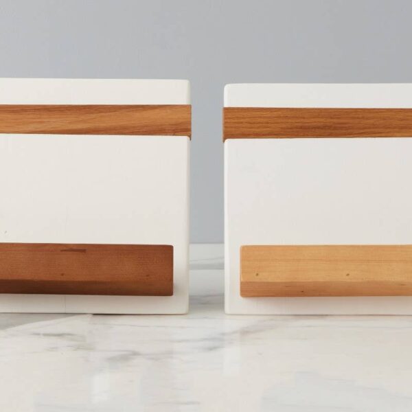 etúHOME - White Mod iPad / Cookbook Holder - Image 3