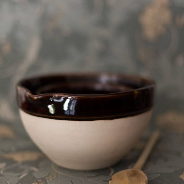 Galley and Fen - Heritage Stoneware Large Bowl - Image 8