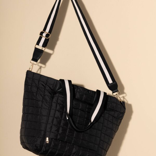 EZRA TRAVEL TOTE: Magenta - Image 21