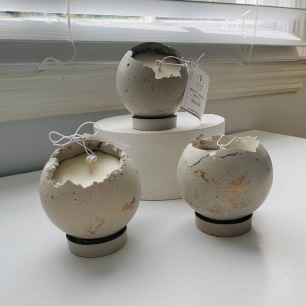 Mini Moon Candle | Sphere Concrete Candle: Moroccan Cashmere - Image 6