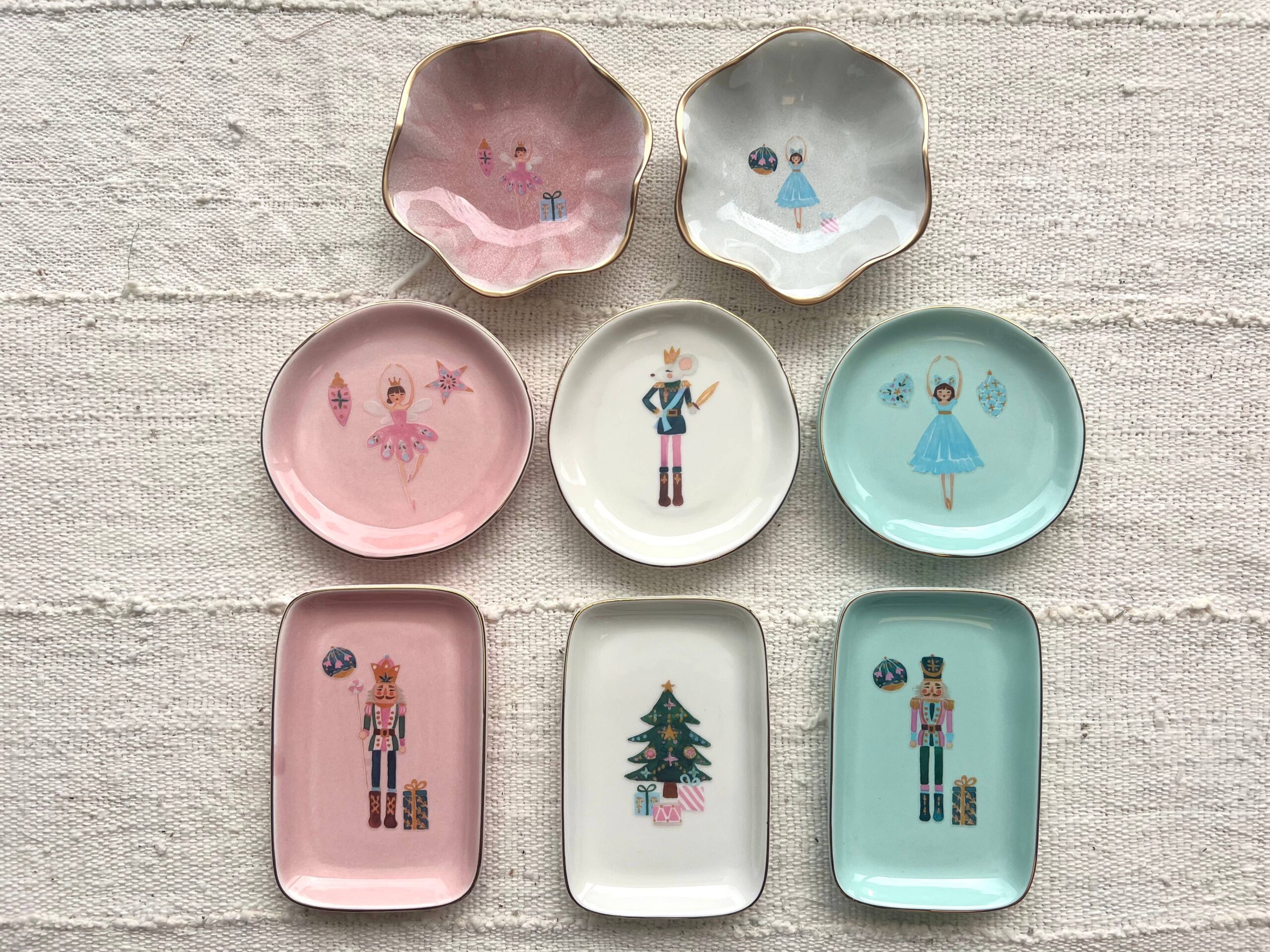Ten Twenty Six Designs - Christmas Nutcracker Ballet Dish