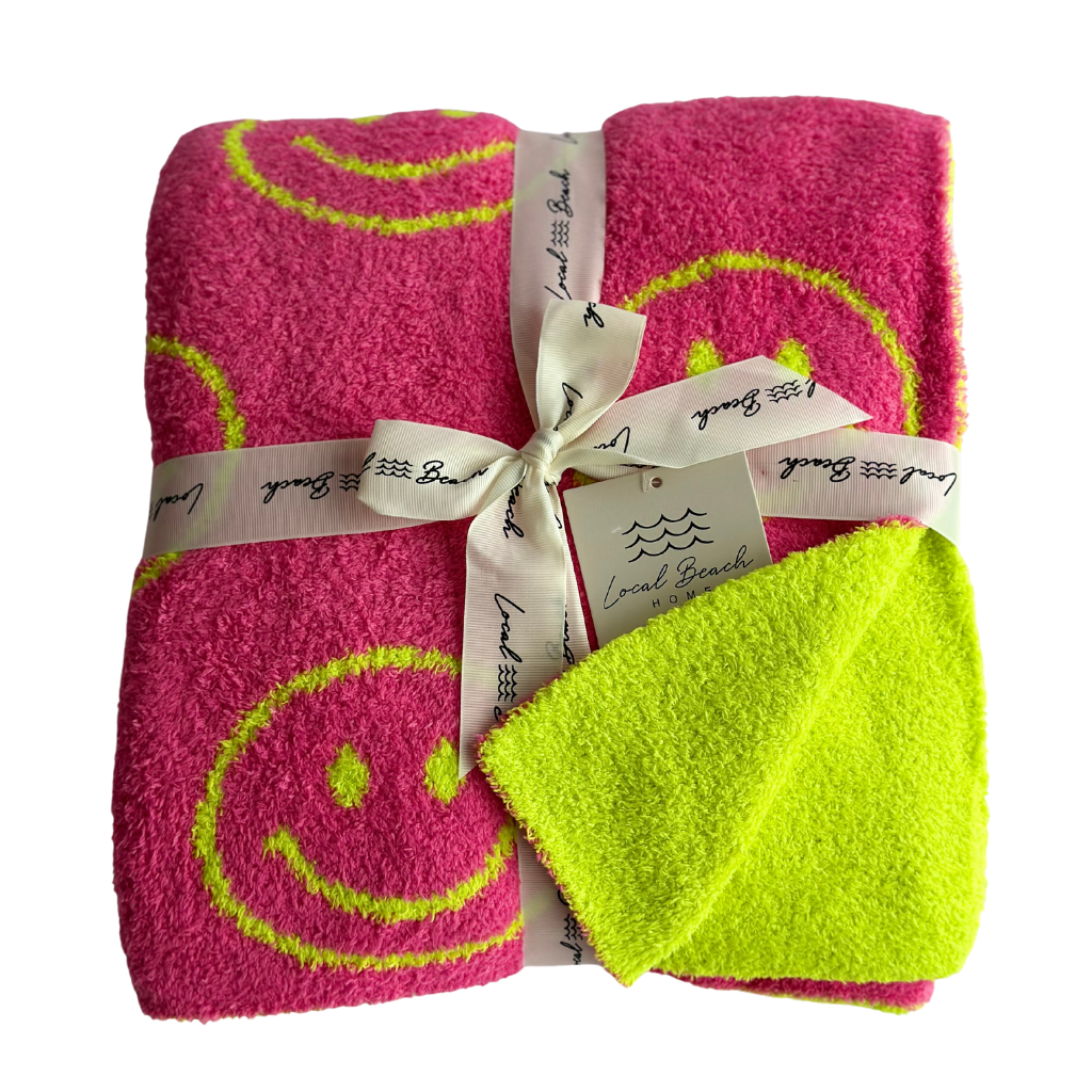 Smiley Luxe Home Blanket: New Neon Citron/Blue - Image 2