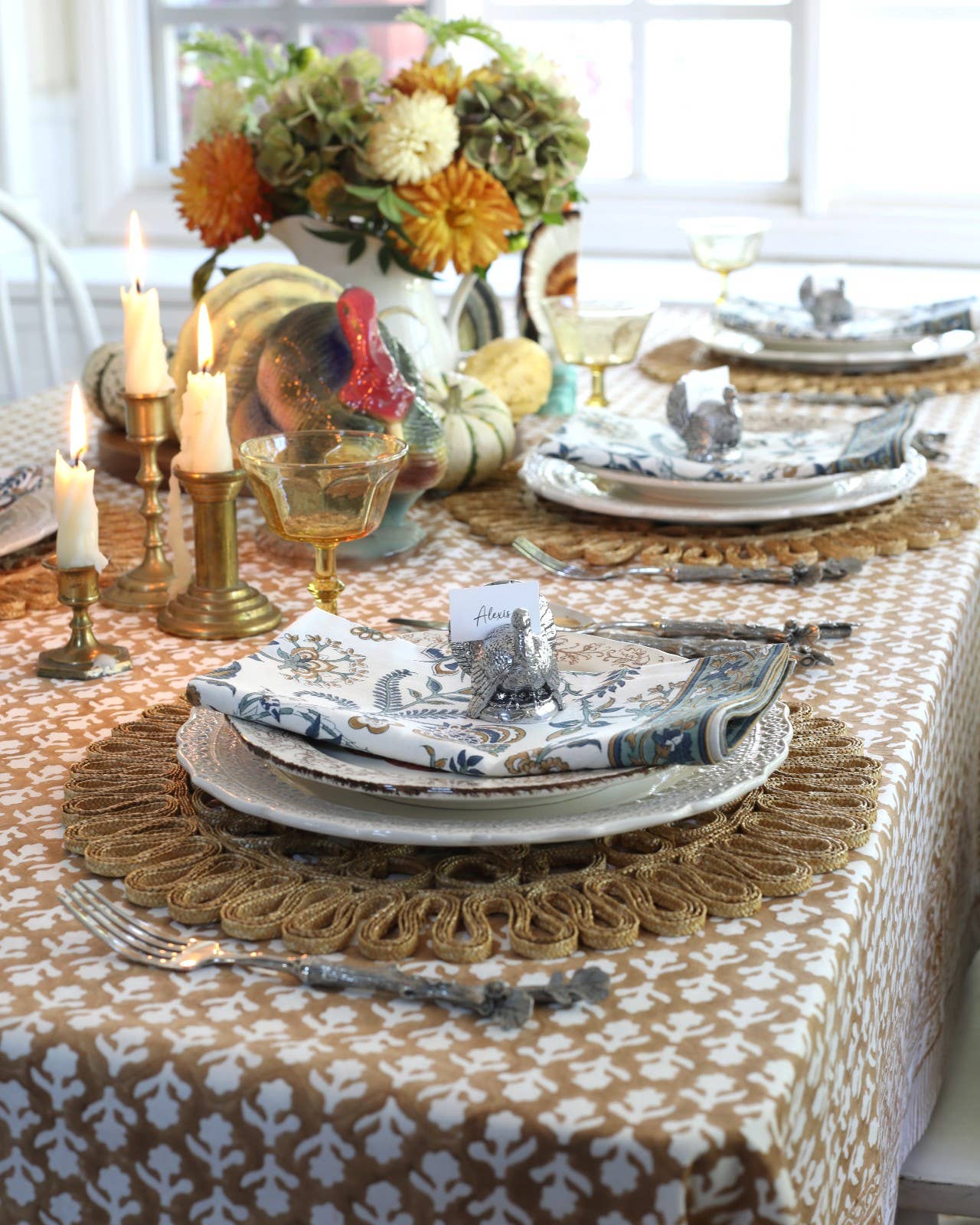 Pacific & Rose Textiles - Tablecloth Charlotte Caramel - Image 4